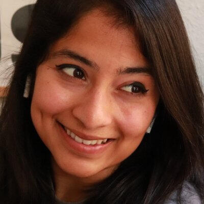 Gaana Srinivas A portrait of Gaana Srinivas - a senior product designer who recently worked at Pleo and is cooking something new - she's also an illustrator on the weekends and a photographer at night.